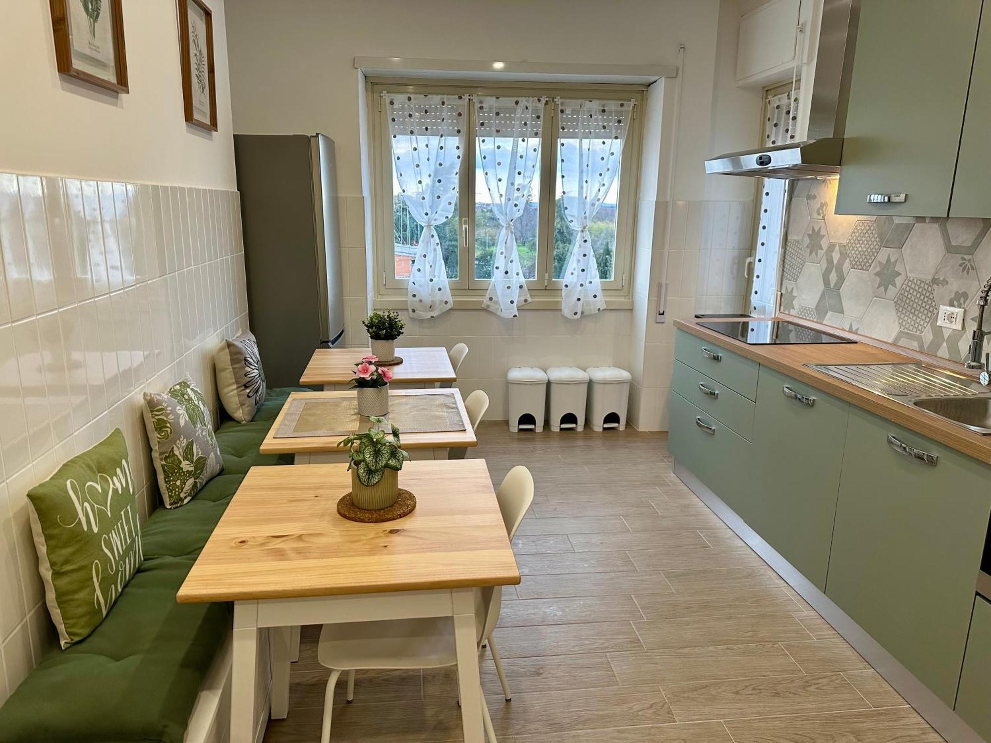 Monti Tiburtini Roma Guest House Екстериор снимка