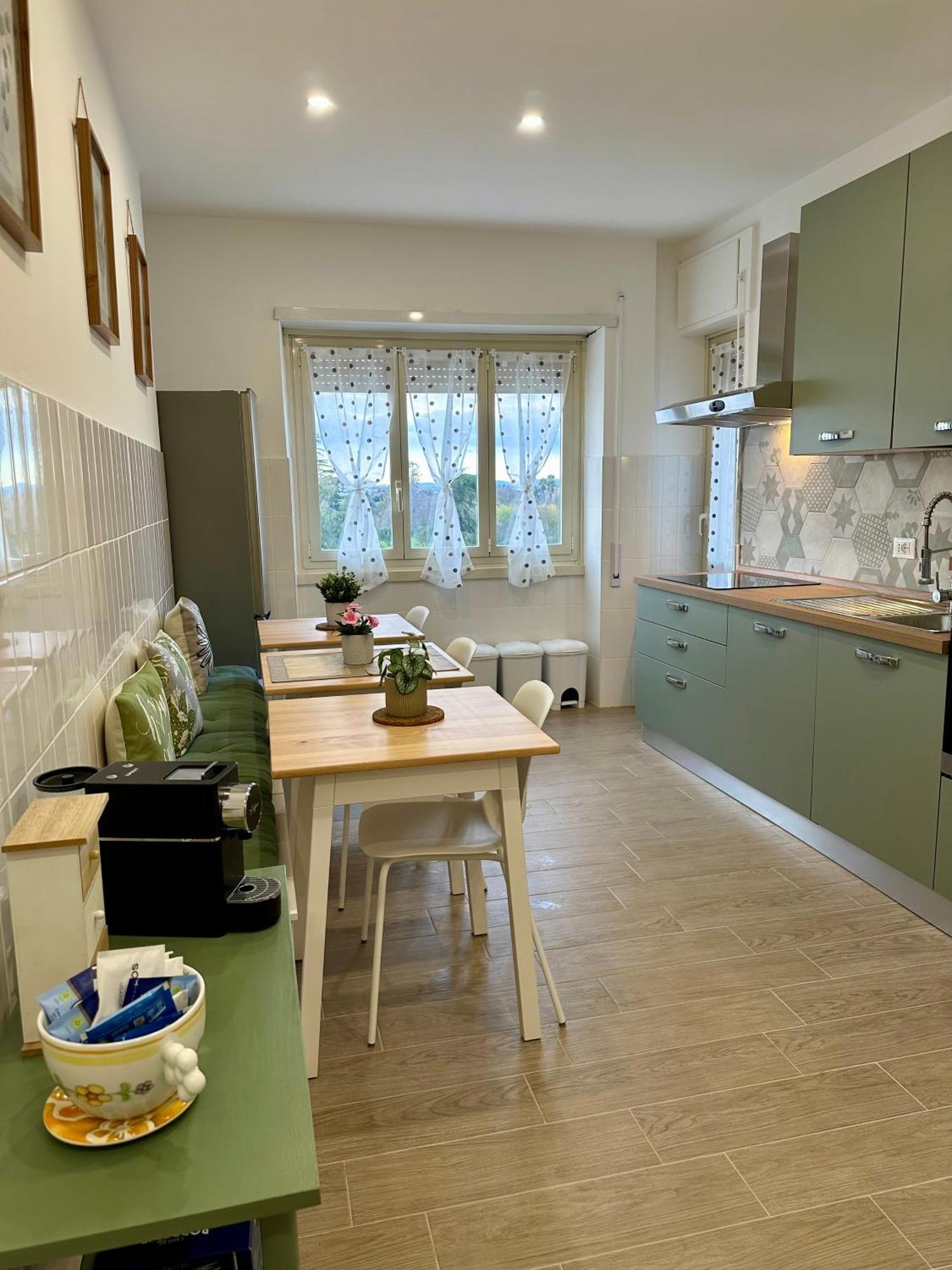 Monti Tiburtini Roma Guest House Екстериор снимка
