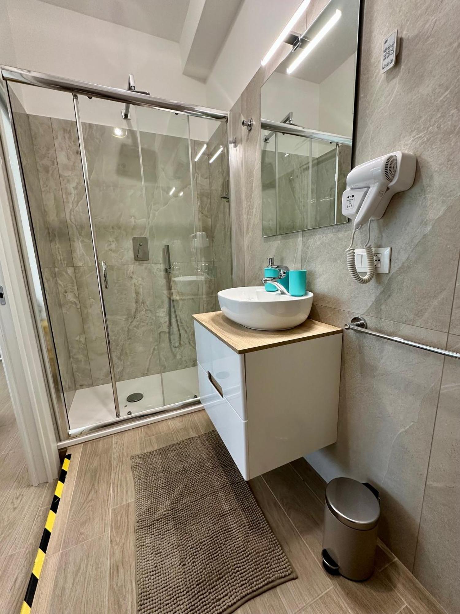 Monti Tiburtini Roma Guest House Екстериор снимка